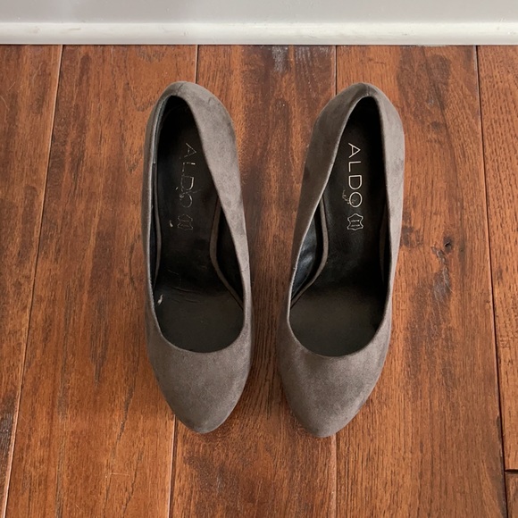 Aldo Suede Gray Platform Heels with Silver Beading - Picture 4 of 5